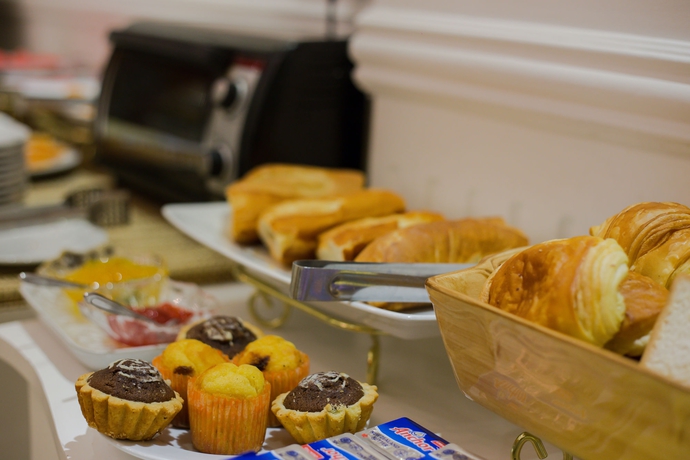 Imagen del bar/restaurante del Hotel La Beaute De Hanoi. Foto 10