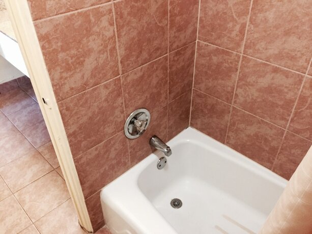 Imagen general del Hotel La Bella Inn. Foto 6