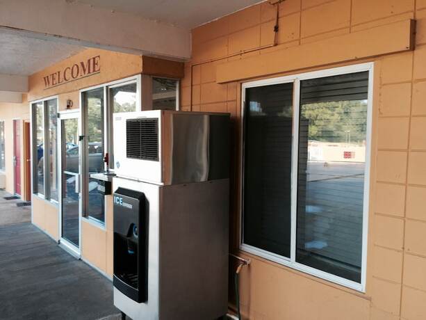 Imagen general del Hotel La Bella Inn. Foto 8