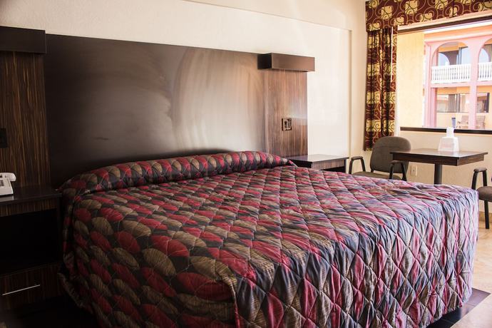 Imagen de la habitación del Hotel La Bella Oceanfront Inn. Foto 3