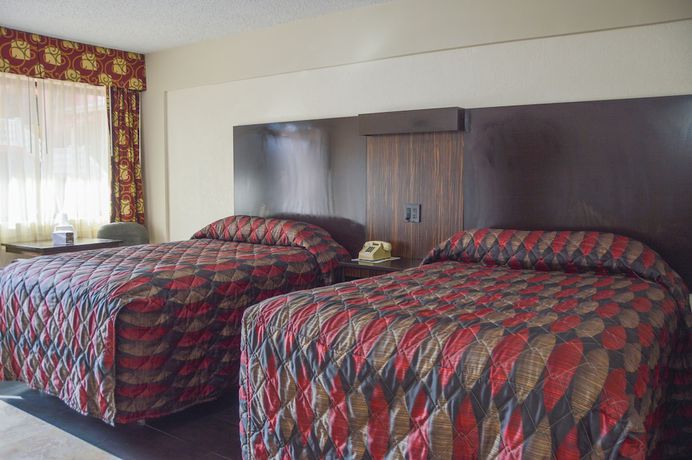 Imagen de la habitación del Hotel La Bella Oceanfront Inn. Foto 9