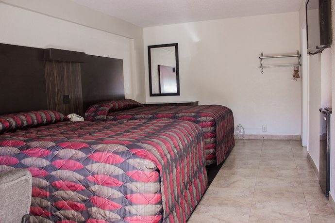 Imagen de la habitación del Hotel La Bella Oceanfront Inn. Foto 13