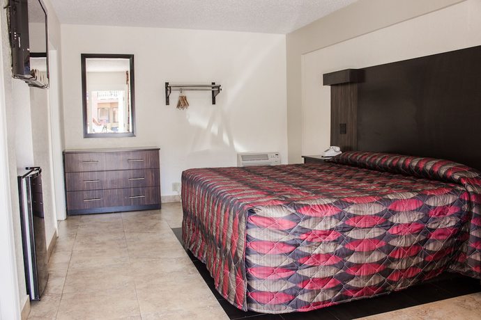 Imagen de la habitación del Hotel La Bella Oceanfront Inn. Foto 15