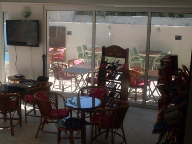 Imagen general del Hotel La Bella Suite. Foto 11