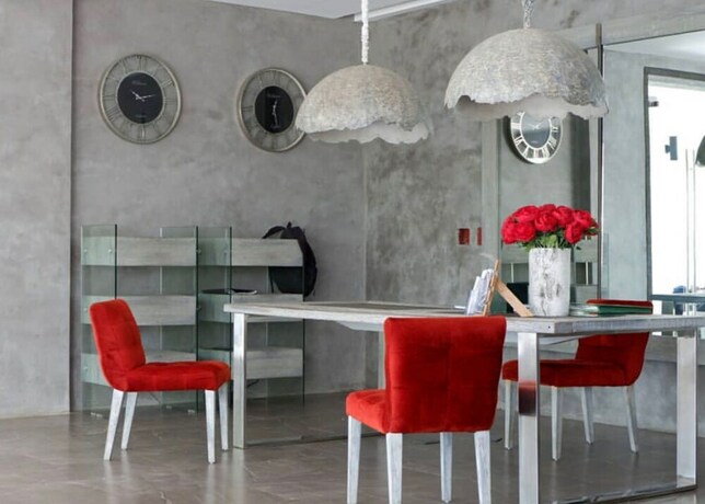Imagen de los interiores del Hotel La Bella Tagaytay Residences. Foto 30