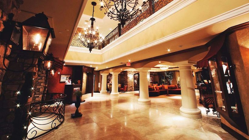 Imagen de los interiores del Hotel La Bellasera And Suites. Foto 13