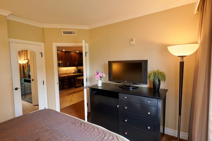 Imagen de la habitación del Hotel La Bellasera And Suites. Foto 6