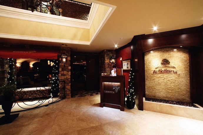 Imagen de los interiores del Hotel La Bellasera And Suites. Foto 16