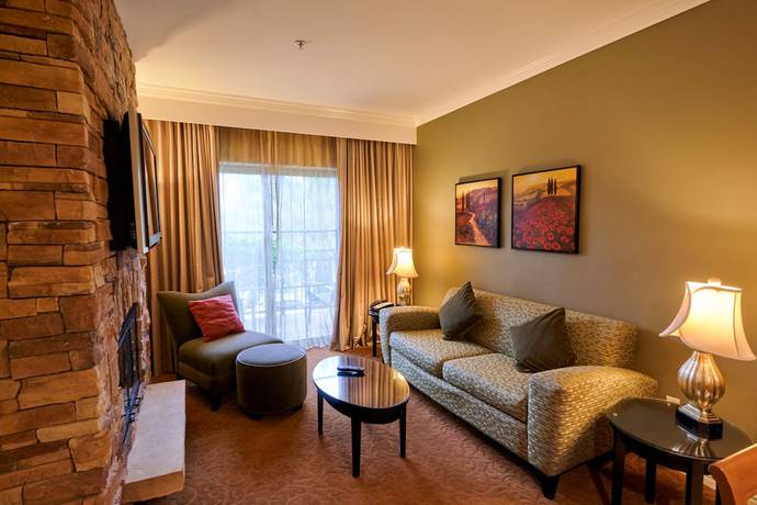 Imagen de la habitación del Hotel La Bellasera And Suites. Foto 10