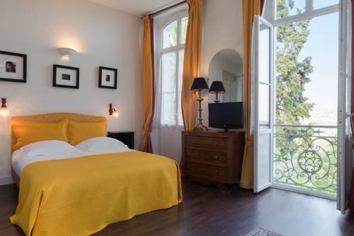 Imagen de la habitación del Hotel La Bellaudiere. Foto 9