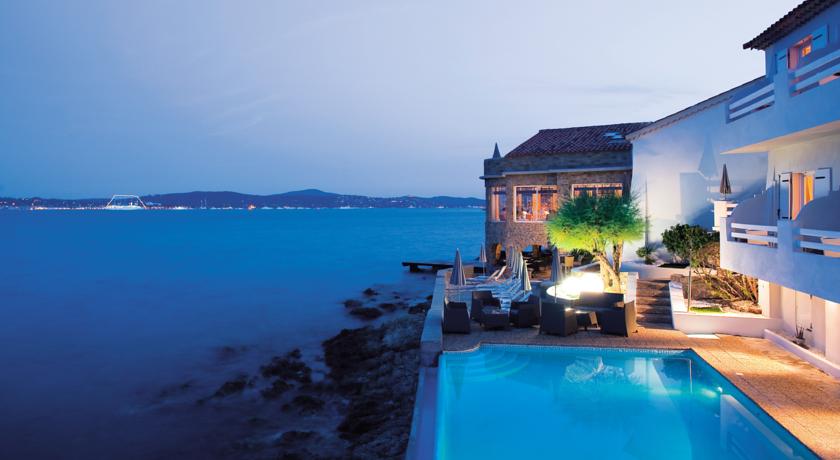 Imagen de la piscina del Hotel La Belle Aurore, Sainte-Maxime. Foto 5