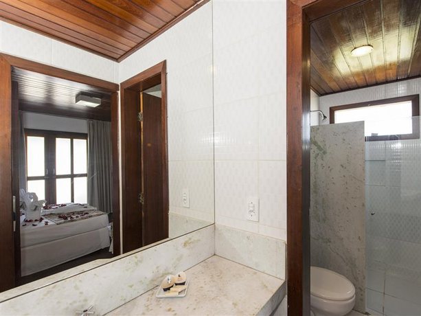 Imagen general del Hotel La Belle Beach Hotel. Foto 13