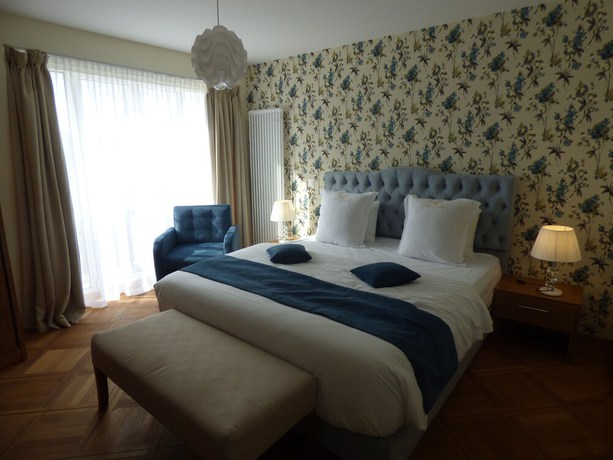 Imagen de la habitación del Hotel La Belle Croix. Foto 11