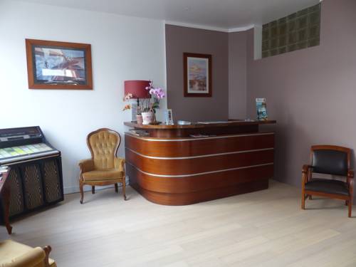Imagen de la habitación del Hotel La Belle Etoile, Saint Nazaire. Foto 2