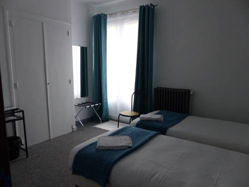 Imagen de la habitación del Hotel La Belle Etoile, Saint Nazaire. Foto 15
