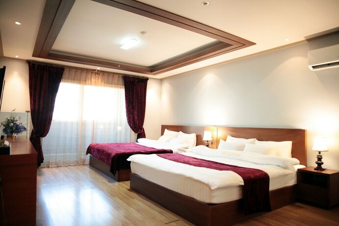 Imagen de la habitación del Hotel La Belle In Tongyeong. Foto 28