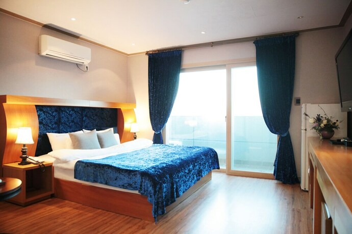 Imagen de la habitación del Hotel La Belle In Tongyeong. Foto 34