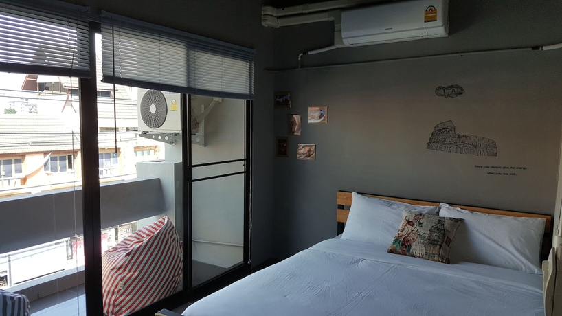 Imagen de la habitación del Hotel La Belle Nuit House. Foto 8