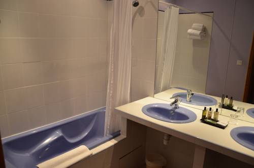 Imagen de la habitación del Hotel La Bergerie Du Cap. Foto 6