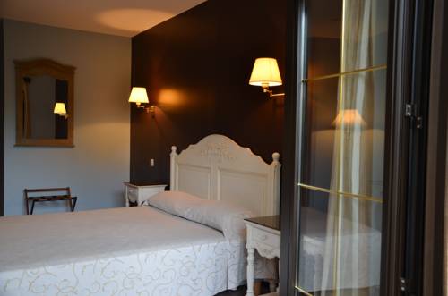 Imagen de la habitación del Hotel La Bergerie Du Cap. Foto 10