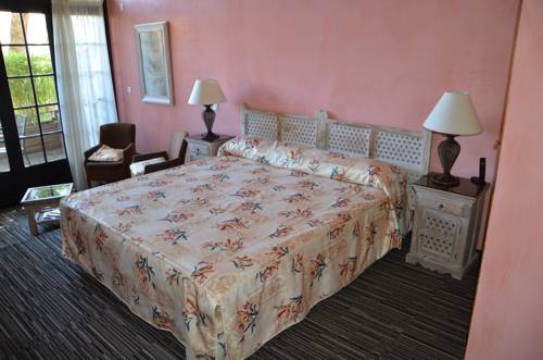 Imagen de la habitación del Hotel La Bergerie Du Cap. Foto 12