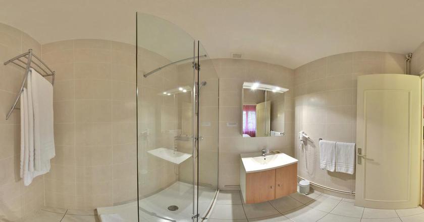 Imagen de la habitación del Hotel La Bergerie. Foto 4