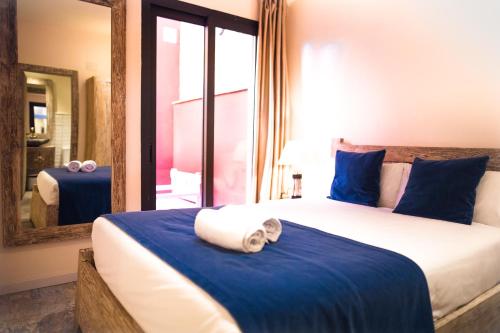 Imagen de la habitación del Hotel La Bodega Suites. Foto 6