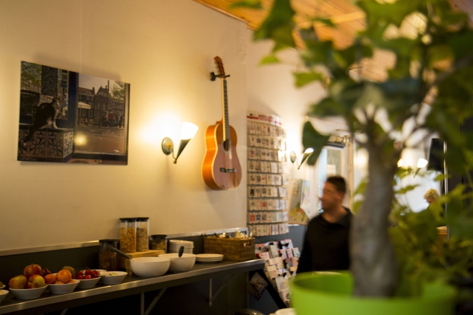 Imagen del bar/restaurante del Hotel La Boheme, Ámsterdam. Foto 3