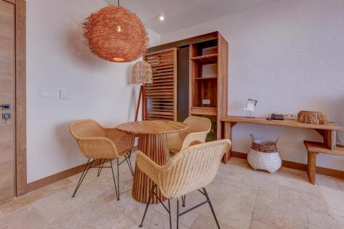 Imagen general del Hotel La Boheme - Adults Only. Foto 2