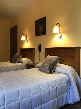 Imagen de la habitación del Hotel La Bonaigua. Foto 3