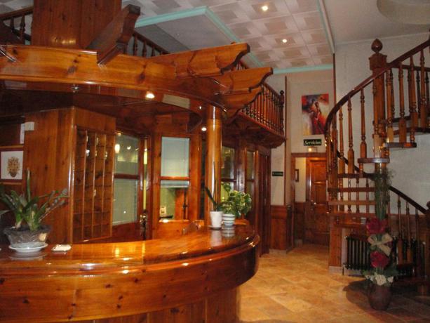 Imagen de los interiores del Hotel La Bonaigua. Foto 7