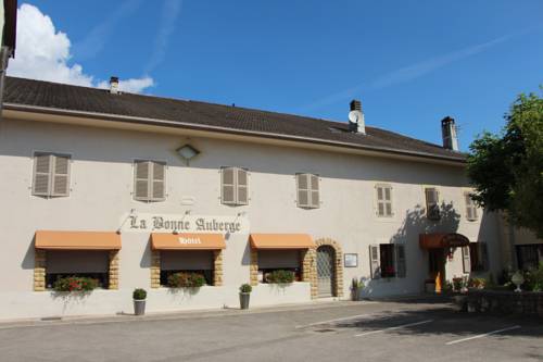 Imagen de la habitación del Hotel La Bonne Auberge, S&eacute;gny. Foto 2