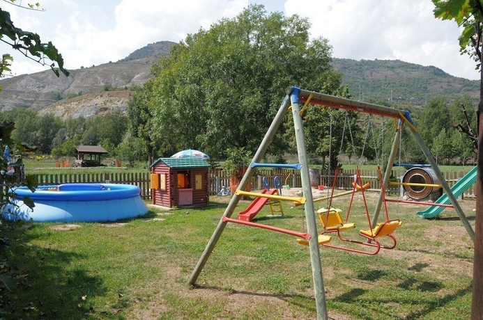 Imagen de los exteriores del Hotel La Borda de Ritort. Foto 9