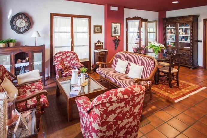 Imagen de los interiores del Hotel La Boriza. Foto 15