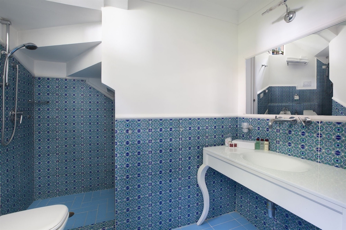 Imagen de la habitación del Hotel La Bougainville. Foto 15