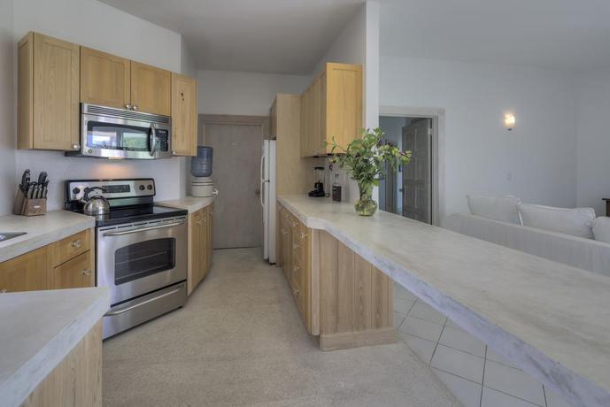 Imagen de la habitación del Hotel La Bougainvillea and Villas. Foto 2