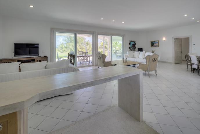 Imagen de la habitación del Hotel La Bougainvillea and Villas. Foto 3