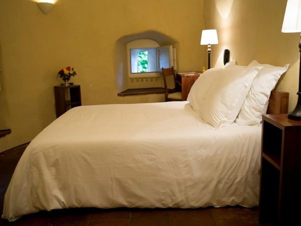 Imagen de la habitación del Hotel La Bougnate. Foto 9
