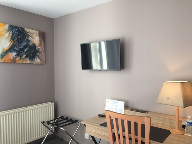 Imagen de la habitación del Hotel La Boule d\'Or. Foto 12