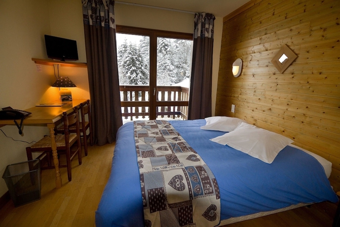 Imagen de la habitación del Hotel La Bouloie. Foto 5