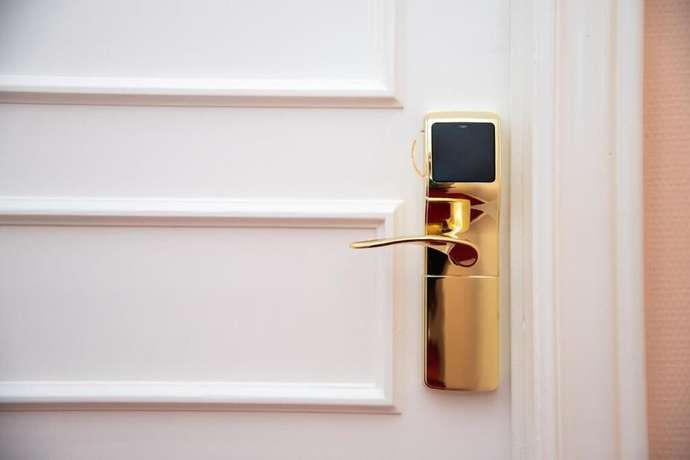 Imagen de la habitación del Hotel La Bourse. Foto 2