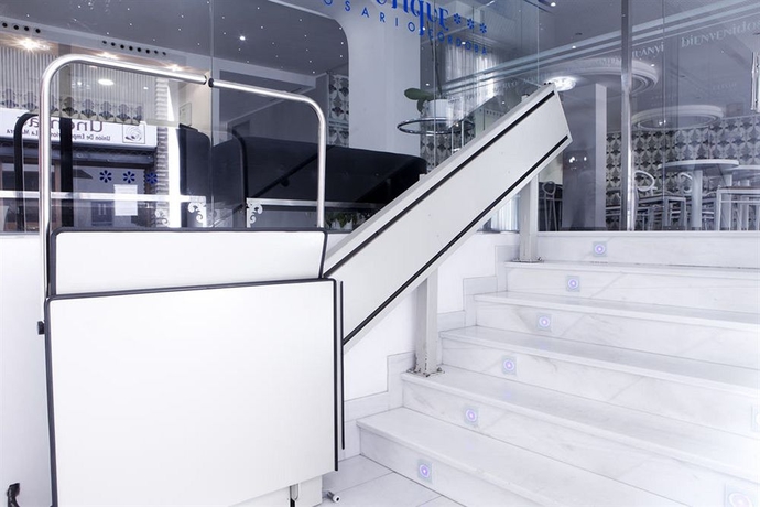 Imagen de los interiores del Hotel La Boutique Puerta Osario. Foto 14