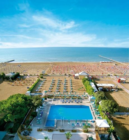 Imagen general del Hotel La Brezza. Foto 5
