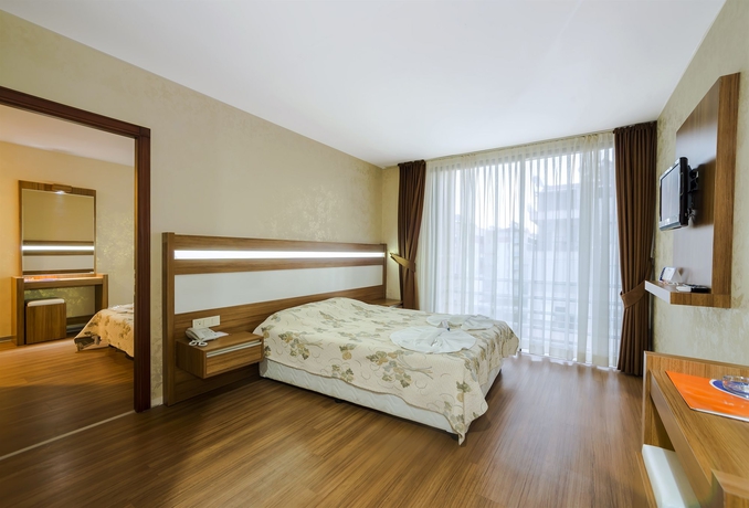 Imagen de la habitación del Hotel La Brisa, Konyaalti beach. Foto 11