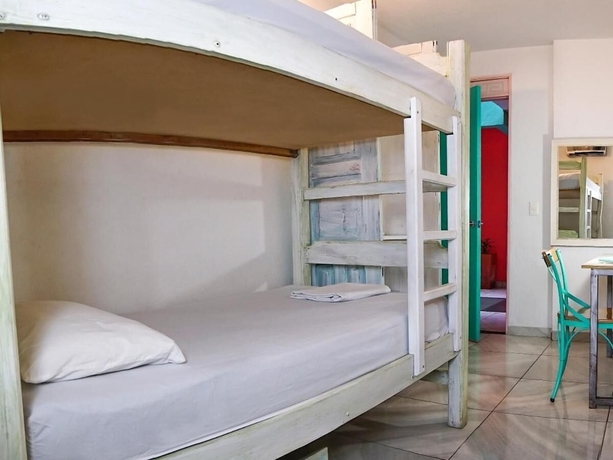 Imagen de la habitación del Hotel La Brisa Loca. Foto 4