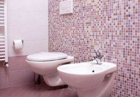 Imagen de la habitación del Hotel La Bussola, Laveno-Mombello. Foto 6