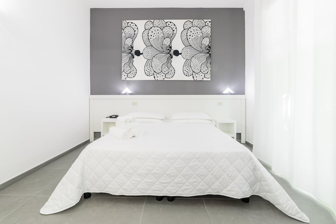 Imagen de la habitación del Hotel La Bussola, Marina di Massa. Foto 6