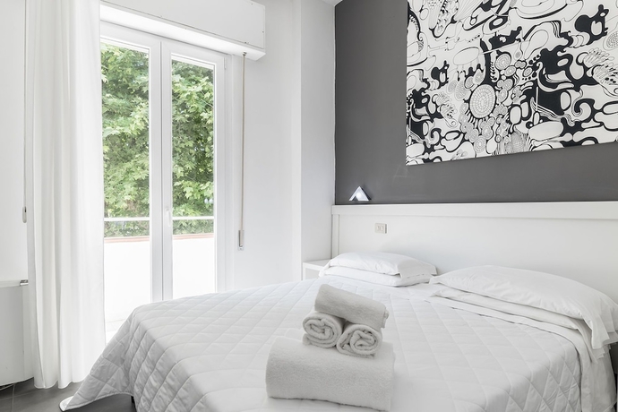 Imagen de la habitación del Hotel La Bussola, Marina di Massa. Foto 12