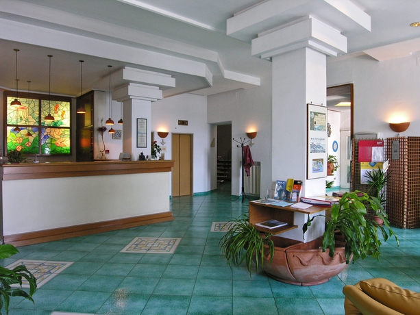 Imagen de los interiores del Hotel La Bussola, Pogerola. Foto 12