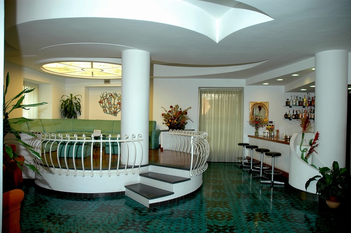 Imagen de los interiores del Hotel La Bussola, Pogerola. Foto 13